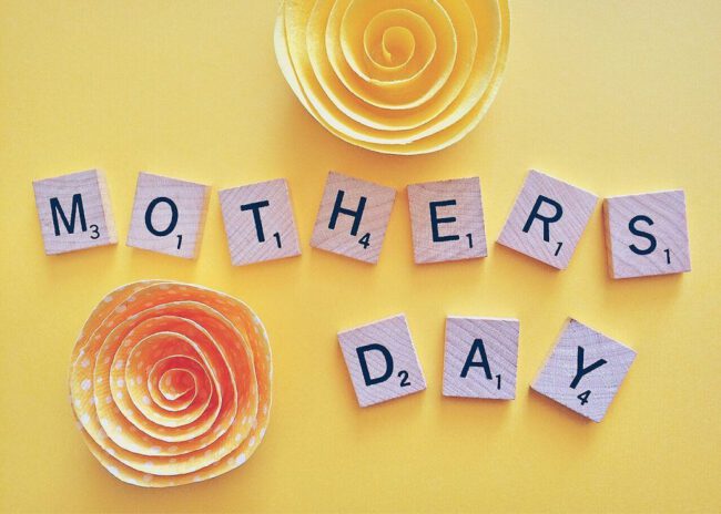 mothers-day-1372456_1280-1024×731