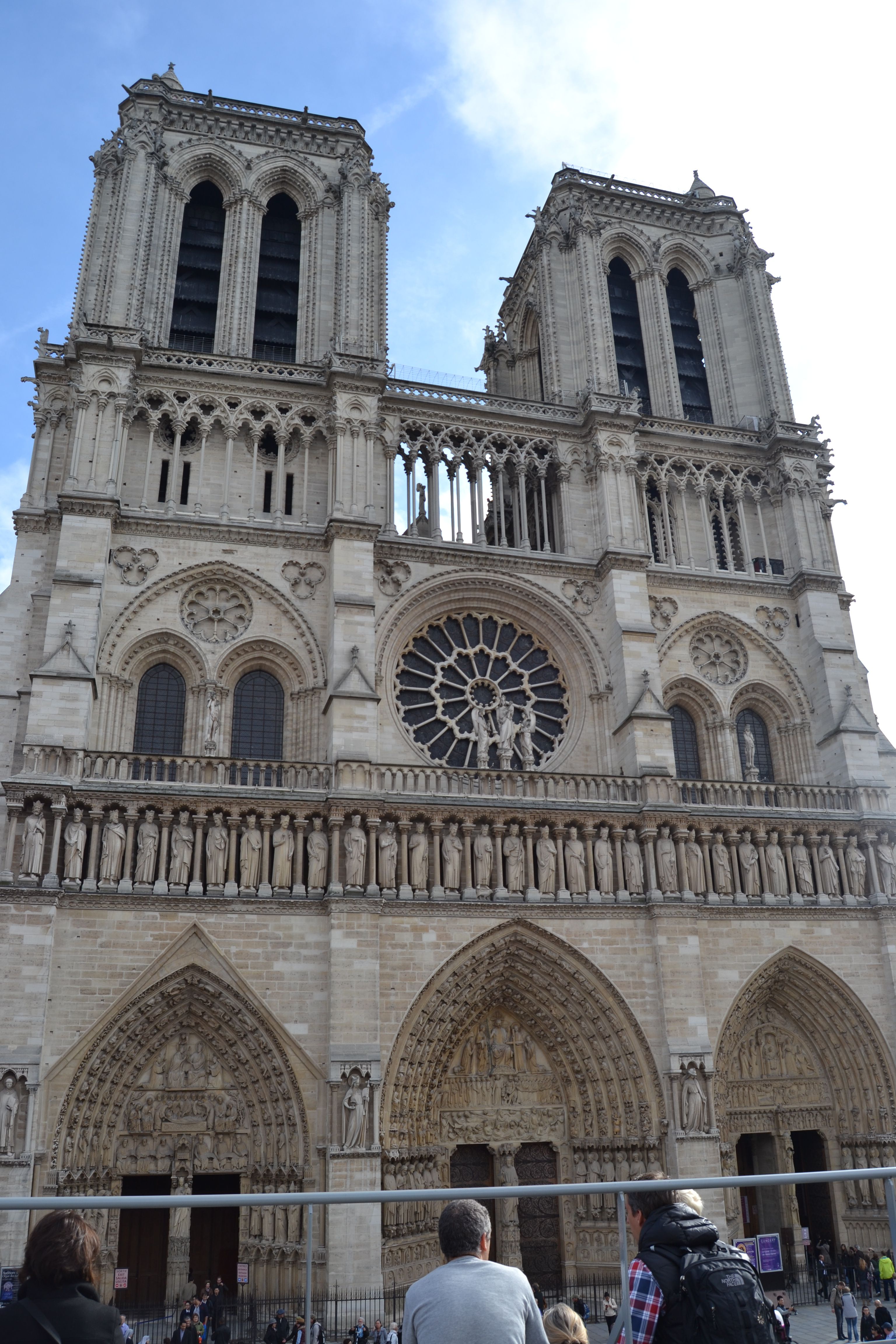 Autor De La Catedral De Notre Dame
